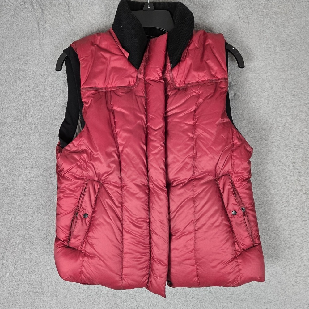 Victorinox Puffer Vest Womens Medium Red Swiss Army Mock Neck Insulated Full Zip